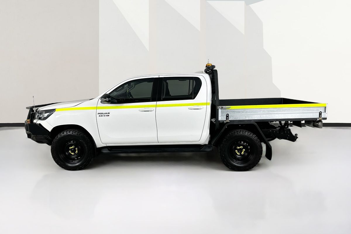 Vehicle photo 5