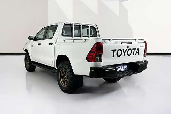 2022 Toyota HILUX SR (4x4) GUN126R 4X4