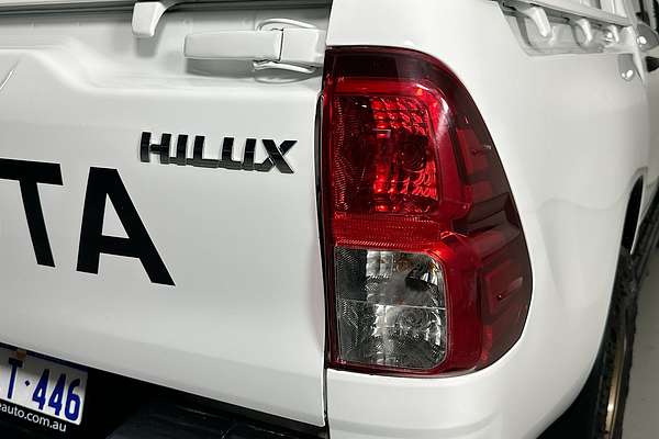 2022 Toyota HILUX SR (4x4) GUN126R 4X4