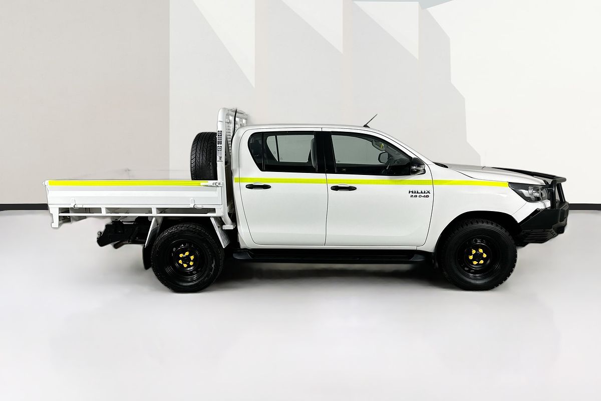 2021 Toyota Hilux SR (4x4) GUN126R FACELIFT 4X4
