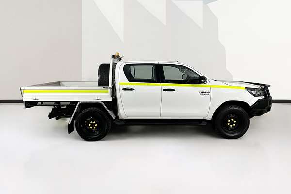 2020 Toyota HILUX SR (4x4) GUN126R FACELIFT 4X4