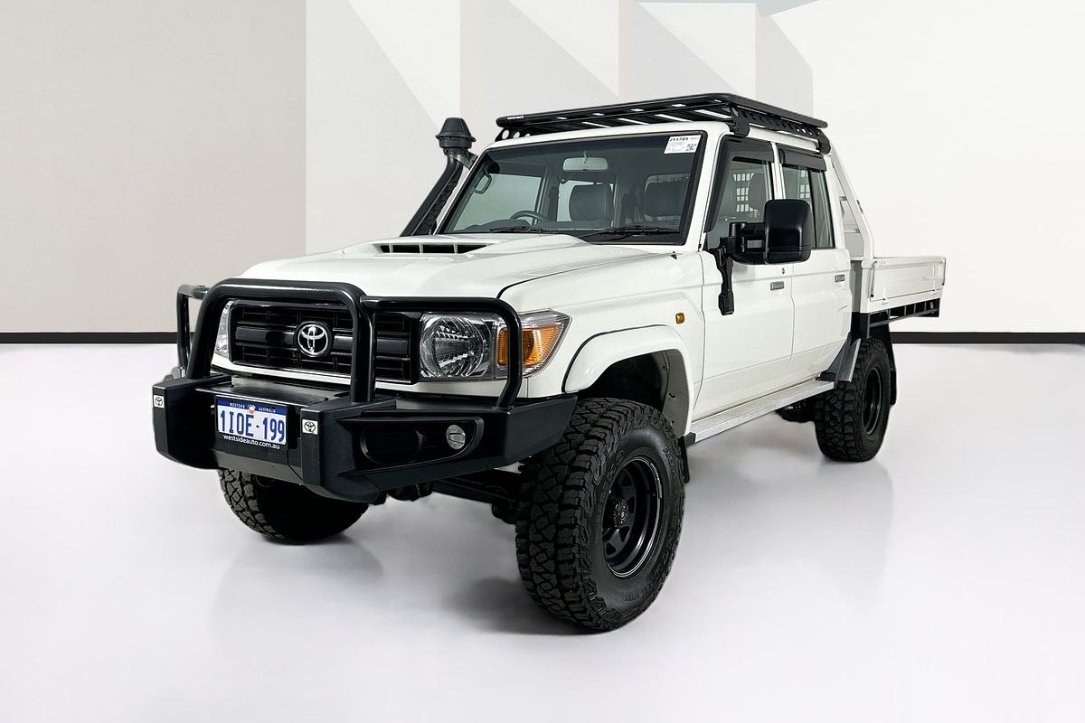 Vehicle photo 4