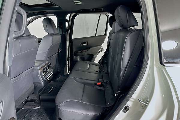 2023 Toyota LANDCRUISER VX FJA300R