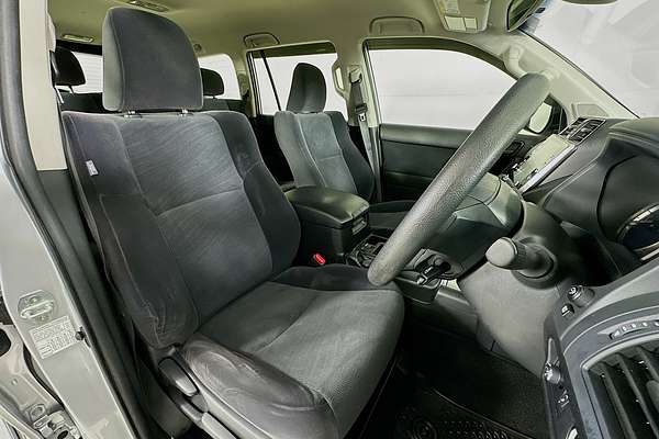 2022 Toyota Landcruiser Prado GX GDJ150R