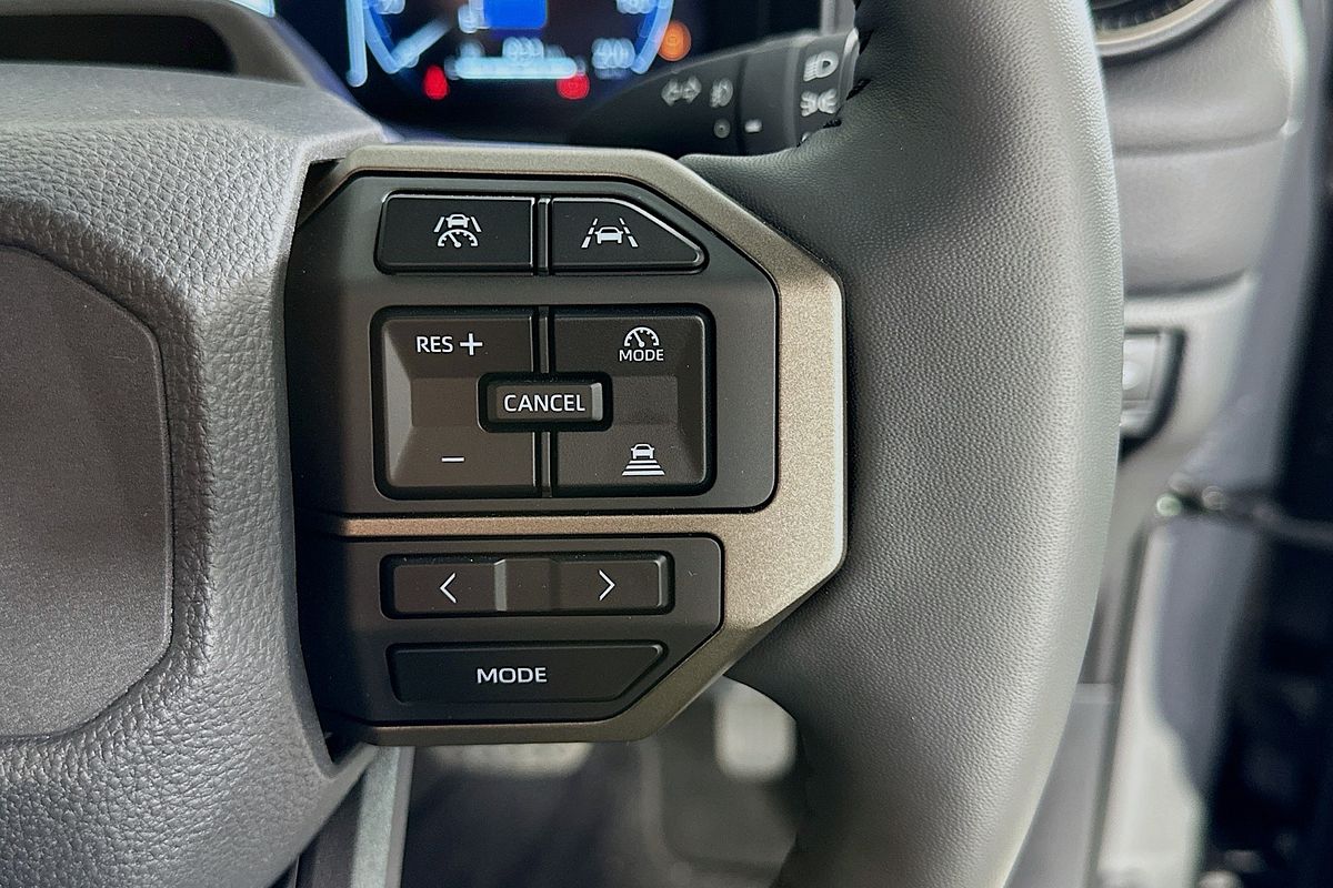 2024 Toyota Landcruiser Prado Altitude GDJ251R