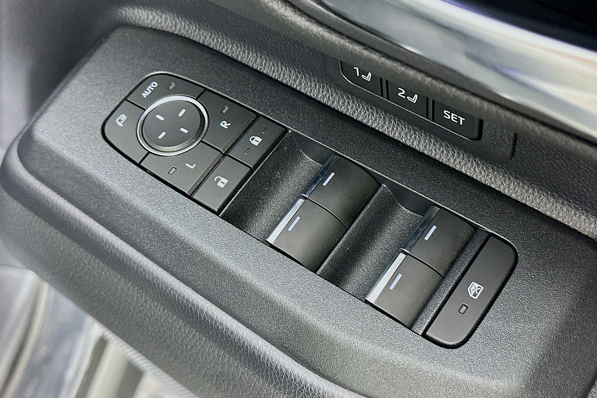 2024 Toyota Landcruiser Prado Altitude GDJ251R