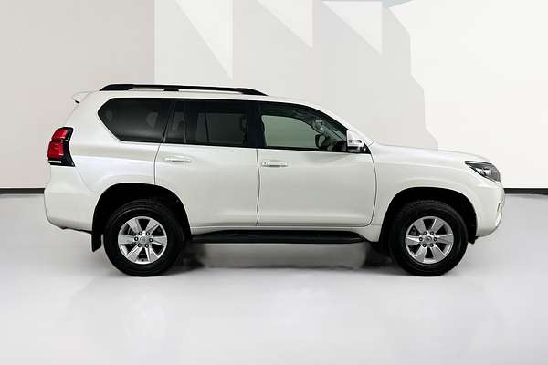 2023 Toyota LANDCRUISER PRADO GXL PREMIUM INTERIOR GDJ150R