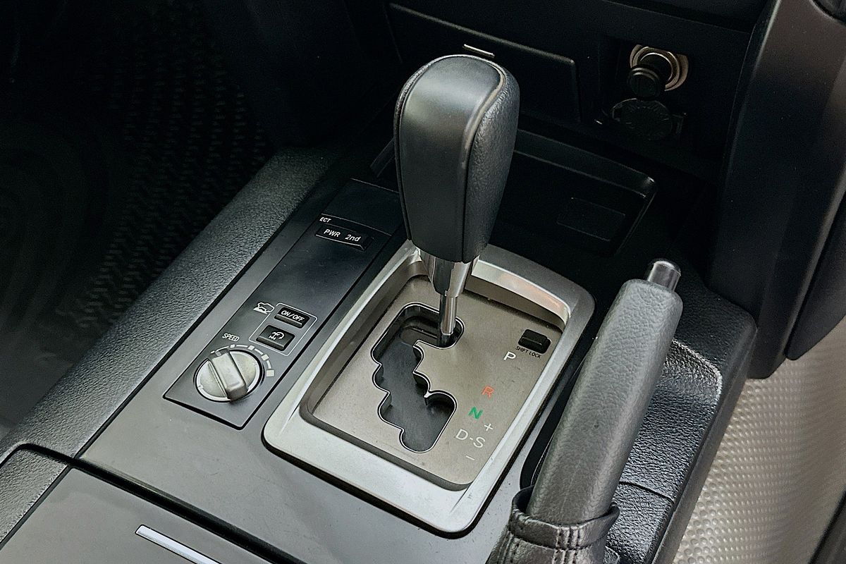 2020 Toyota LANDCRUISER LC200 GX (4x4) VDJ200R