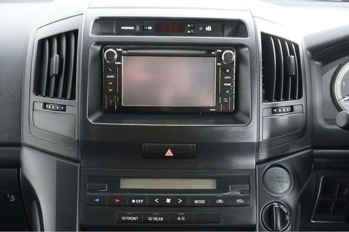 2018 Toyota LANDCRUISER GX (4x4) VDJ200R MY16