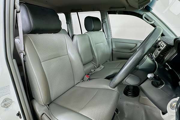 2006 Toyota LANDCRUISER (4x4) HZJ105R UPGRADE