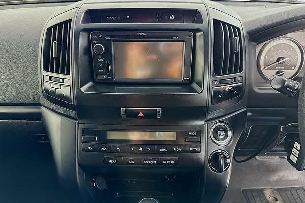 2015 Toyota Landcruiser GXL VDJ200R