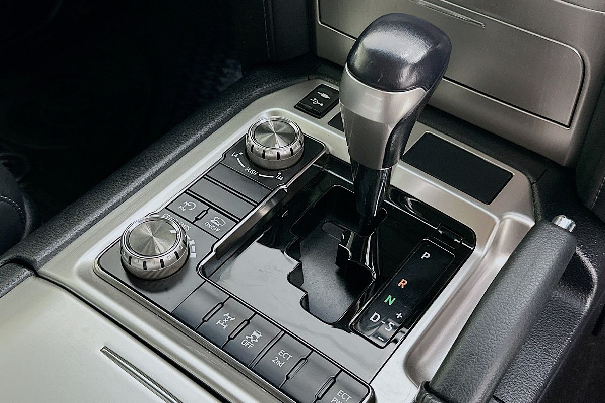 2020 Toyota LANDCRUISER LC200 VX (4x4) VDJ200R