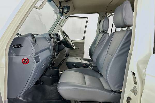 2019 Toyota LANDCRUISER WORKMATE (4x4) VDJ79R MY18 4X4