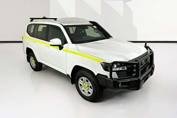 2023 Toyota Landcruiser GX FJA300R