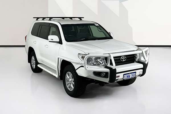 2015 Toyota Landcruiser GXL VDJ200R