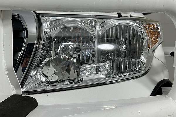 2015 Toyota Landcruiser GXL VDJ200R