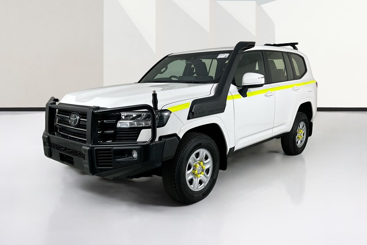 2023 Toyota Landcruiser GX FJA300R