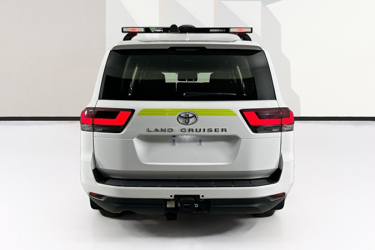 2023 Toyota Landcruiser GX FJA300R