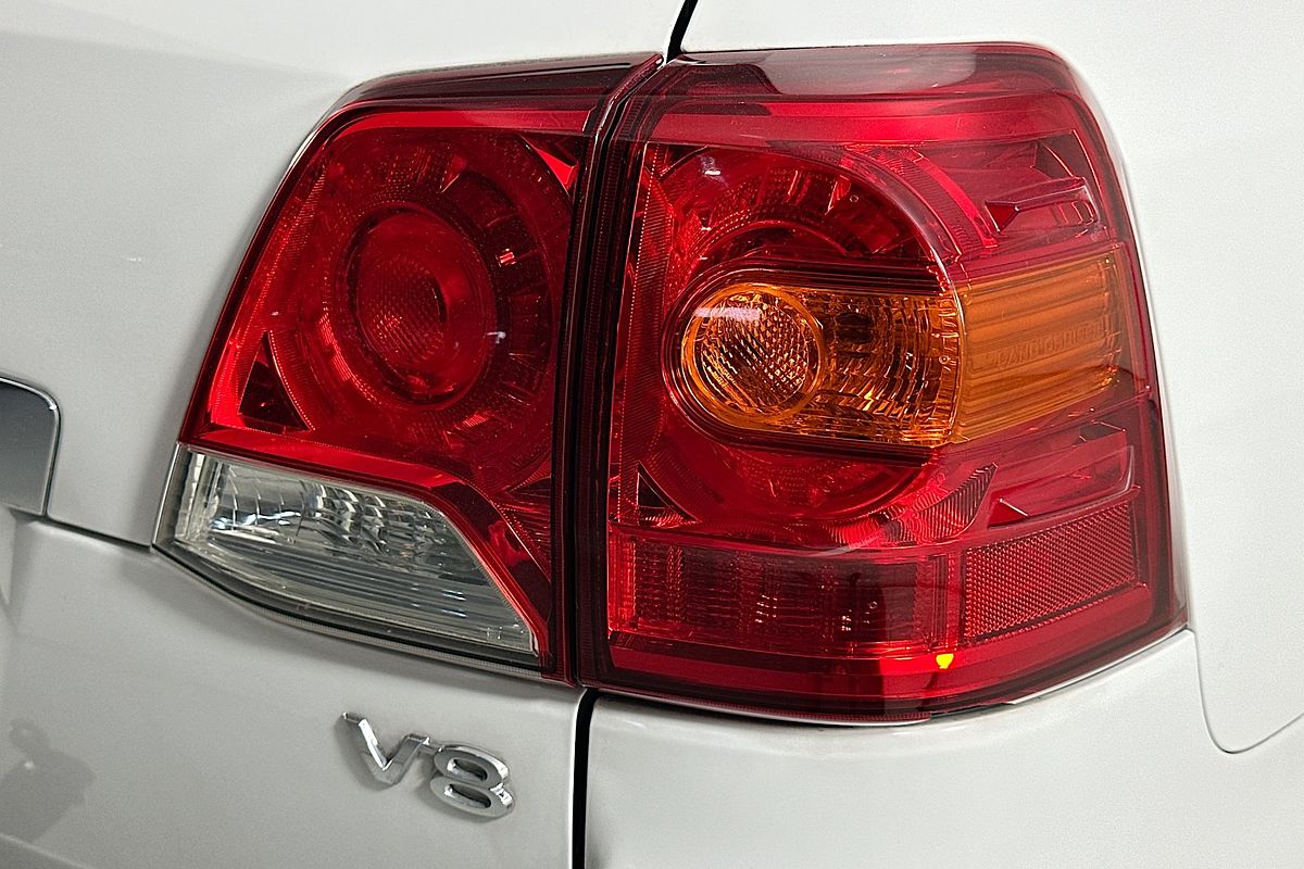2015 Toyota Landcruiser GXL VDJ200R