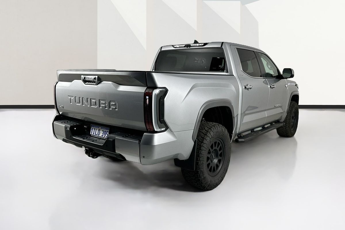 2024 Toyota Tundra Limited VXKH75L 4X4