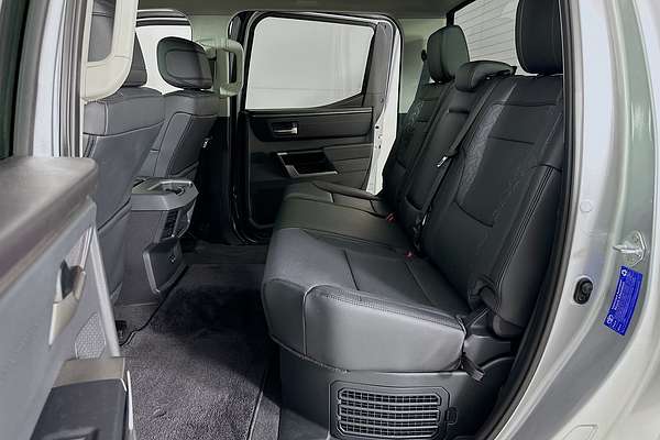 2024 Toyota Tundra Limited VXKH75L 4X4