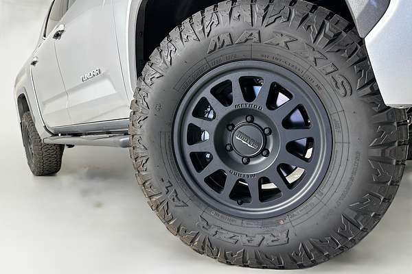 2024 Toyota Tundra Limited VXKH75L 4X4