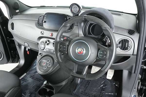 2023 Abarth 695 Competizione MY23