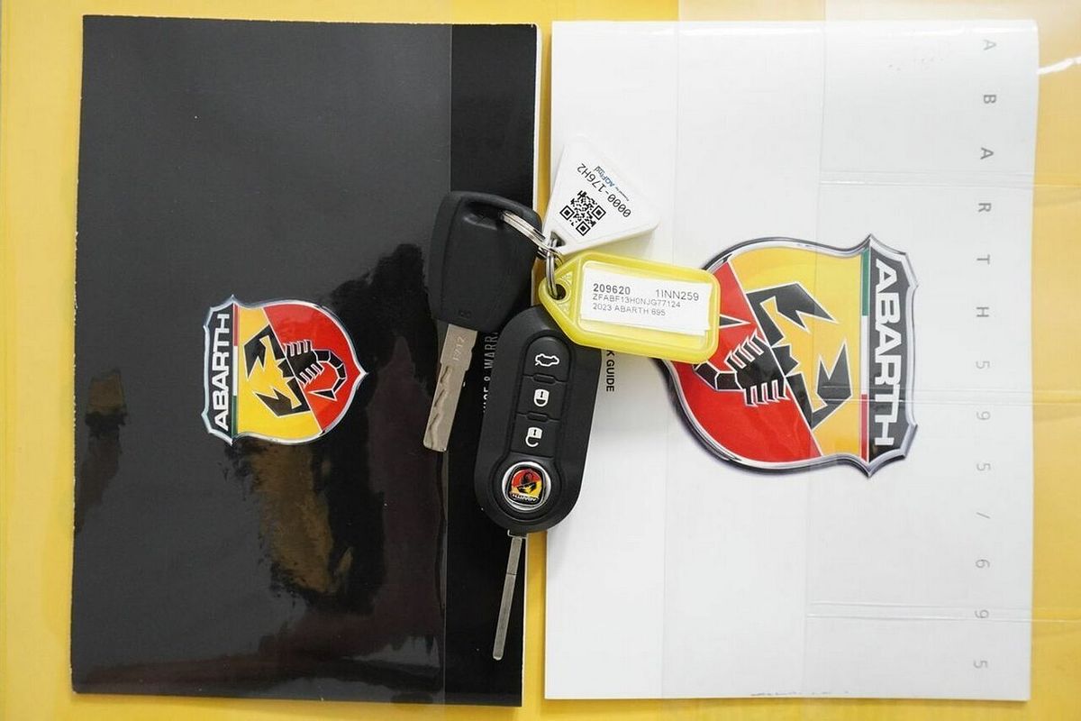 2023 Abarth 695 Competizione MY23