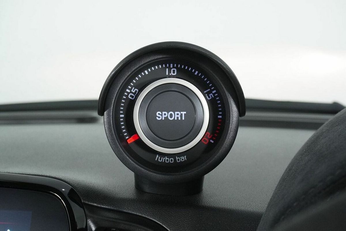 2023 Abarth 695 Competizione Series 10