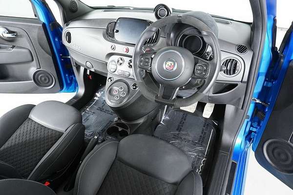 2023 Abarth 695 Competizione Series 10