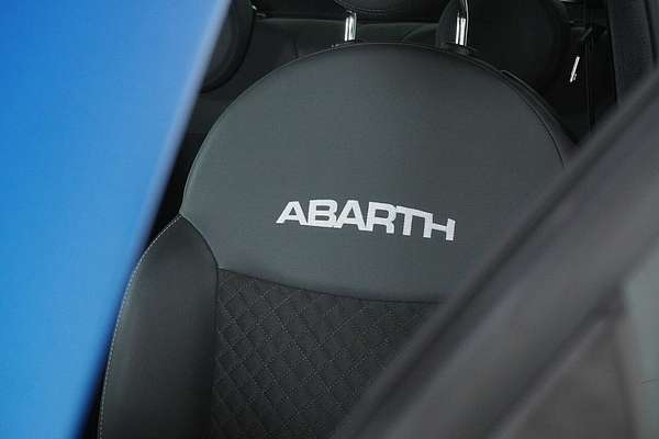 2023 Abarth 695 Competizione Series 10