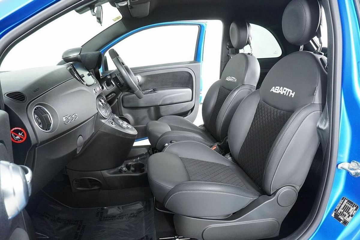 2023 Abarth 695 Competizione Series 10