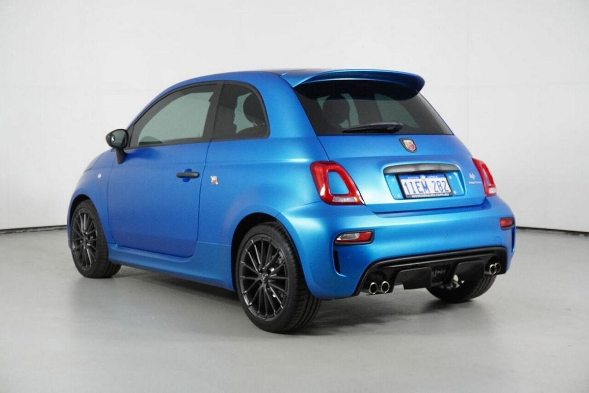 2023 Abarth 695 Competizione Series 10
