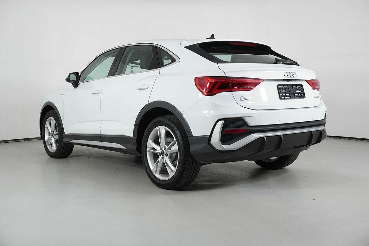 2022 Audi Q3 35 TFSI F3 MY22