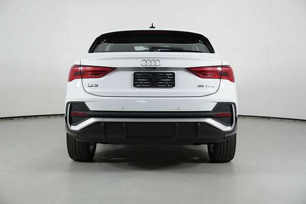 2022 Audi Q3 35 TFSI F3 MY22