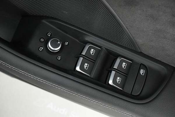 2020 Audi RS 3 2.5 TFSI Quattro Carbon Editn 8V MY20