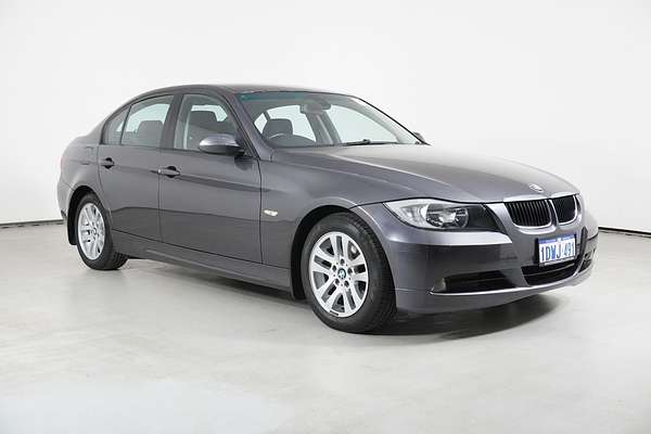 2007 BMW 320i E90