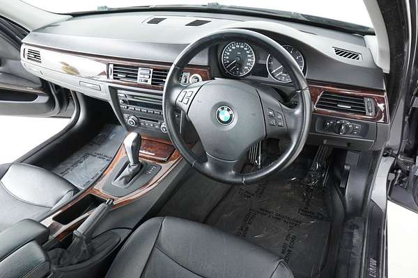 2007 BMW 320i E90