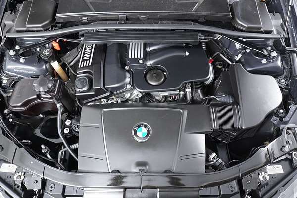 2007 BMW 320i E90