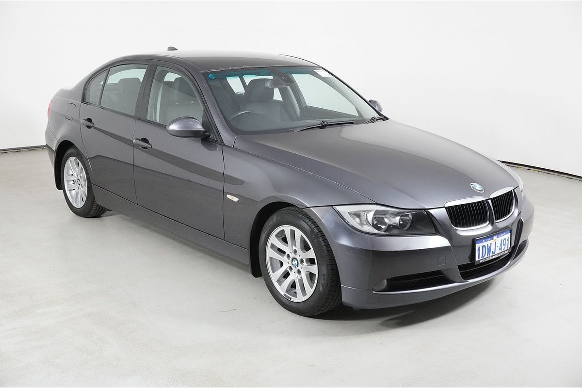 2007 BMW 320i E90