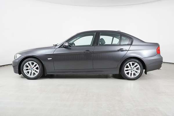 2007 BMW 320i E90