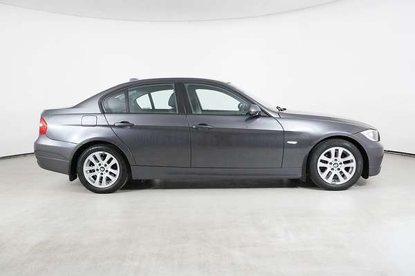 2007 BMW 320i E90