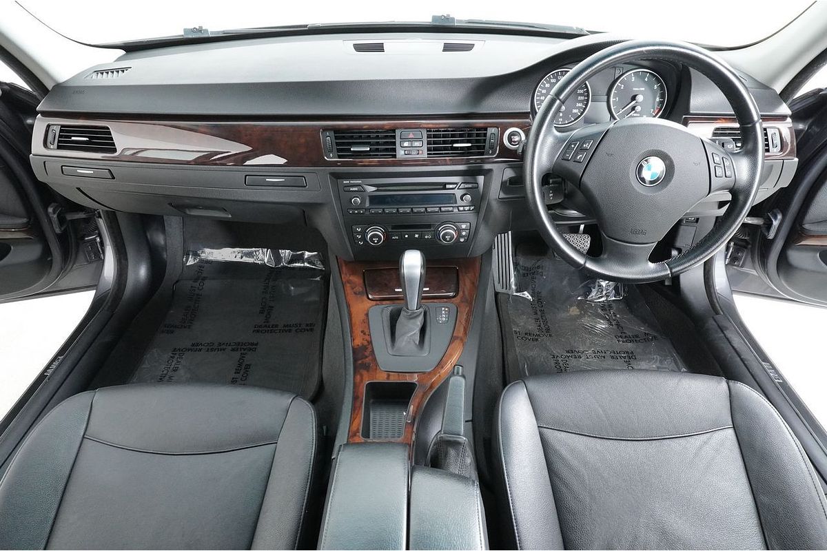 2007 BMW 320i E90