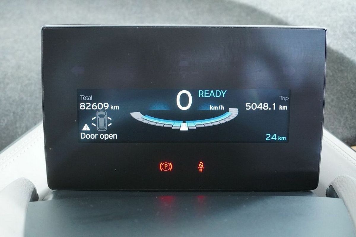 2016 BMW i3 IO1