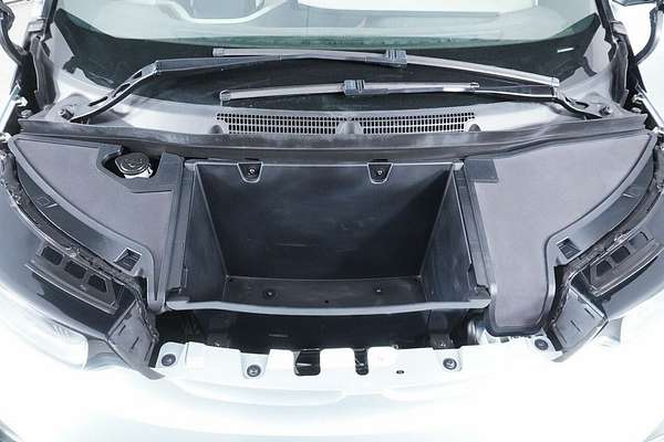 2016 BMW i3 IO1