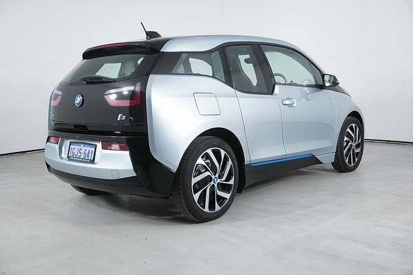 2016 BMW i3 IO1