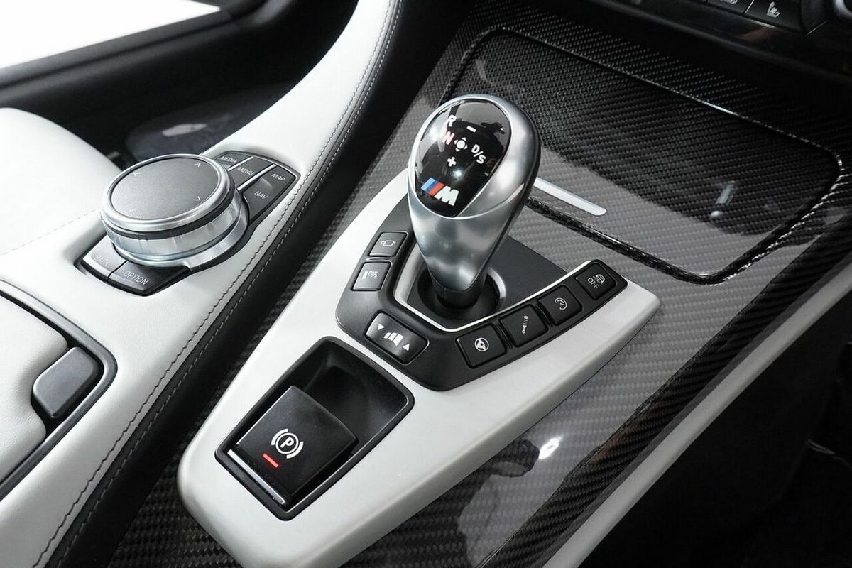 2017 BMW M6 F13 LCI