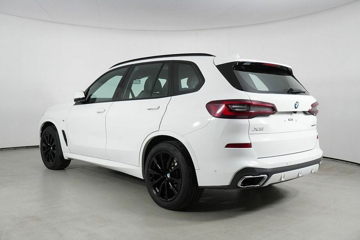 2022 BMW X5 xDrive30d M Sport G05