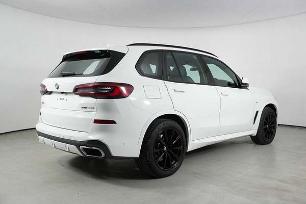 2022 BMW X5 xDrive30d M Sport G05
