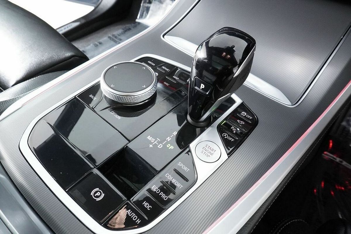 2022 BMW X5 xDrive30d M Sport G05